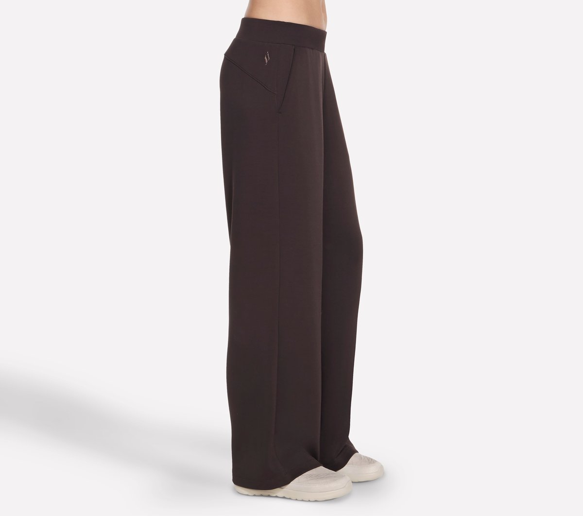 Skechers Cozy Luxe Relaxed Pant