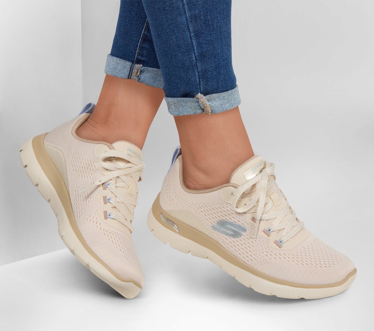 Skechers Arch Fit Summits - Daily Flow