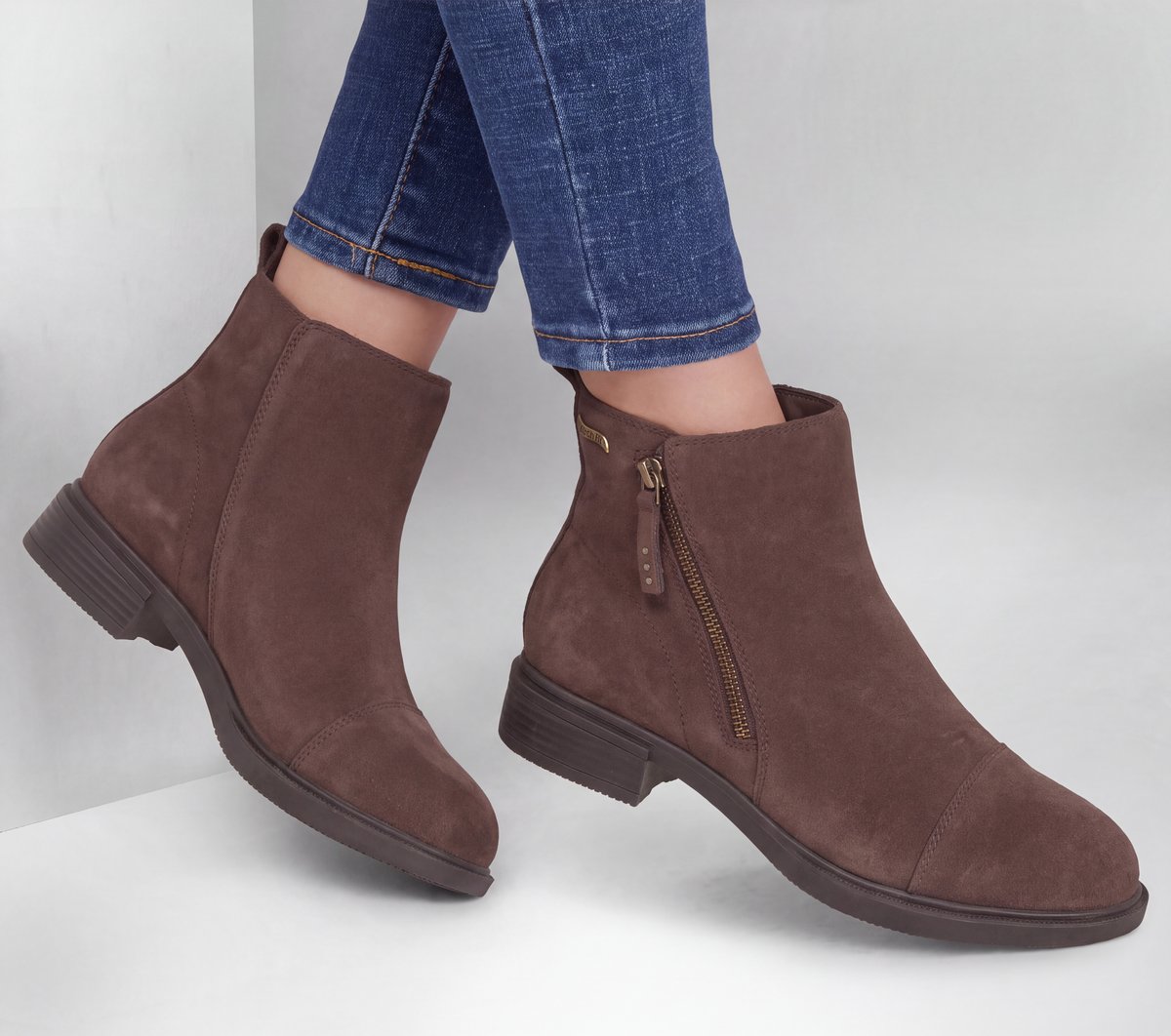 Skechers Arch Fit Tenley - Understated