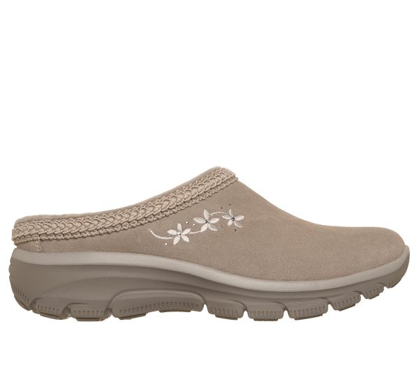 Skechers Relaxed Fit: Easy Going - Soft Charm